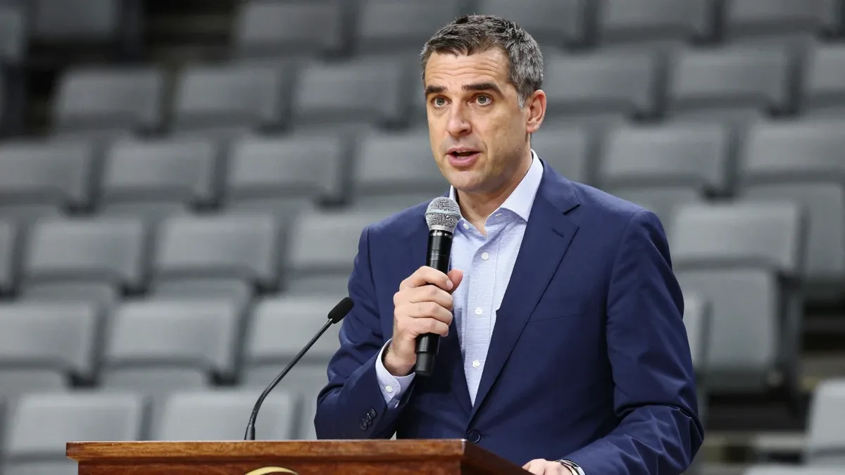 Cleveland Cavaliers Announce Exclusive Multi-Year Broadcast Deal with DAZN